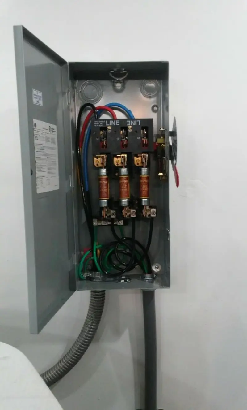 Three-phase disconnect switch installed for Smoke Detector Installation in Brooklyn Park